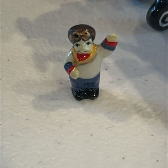 Stunt flyer airplane with little guy trinket box - Picture 2 of 8